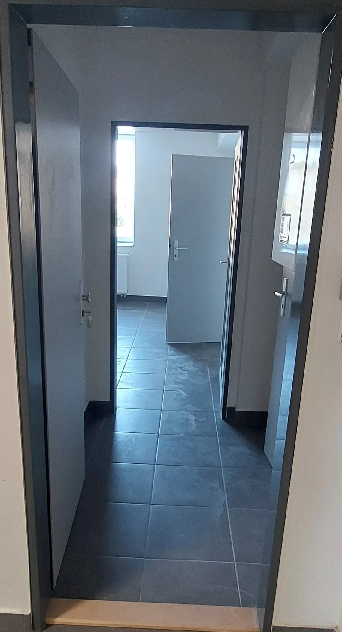 Vstupní chodba – byt č. 209 (2+kk), dům Slovan Šternberk