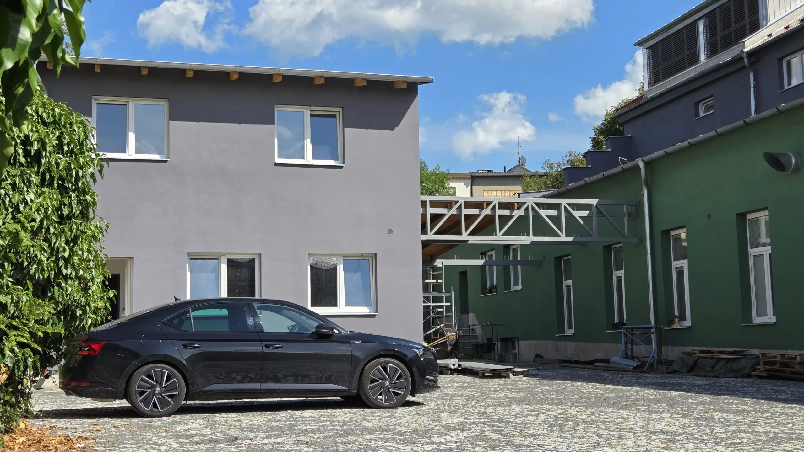 Dům Slovan Šternberk – exteriér